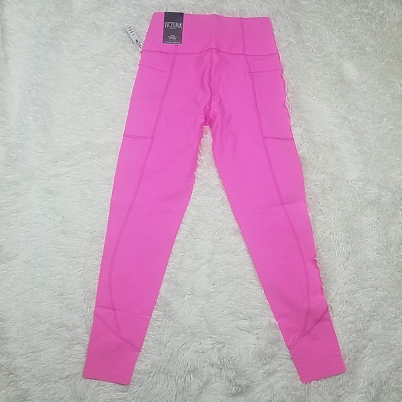 Victoria's Secret Sport Total Knockout 7/8 Tights - Picture 3 of 8